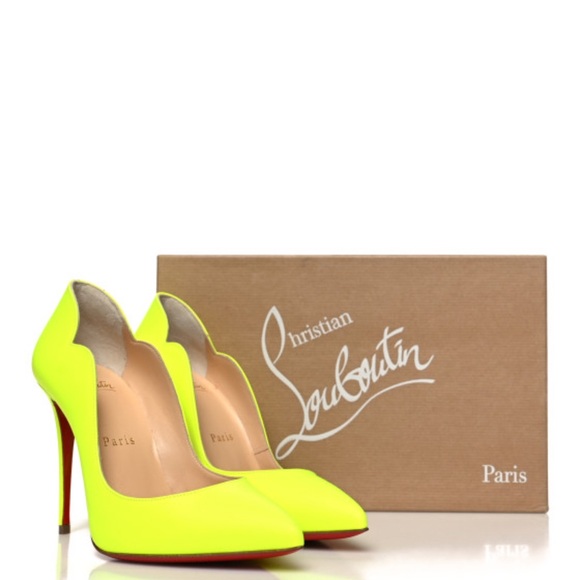 AUTHENTIC CHRISTIAN LOUBOUTIN HOT CHICK 100 FLUO MATT IN NEON